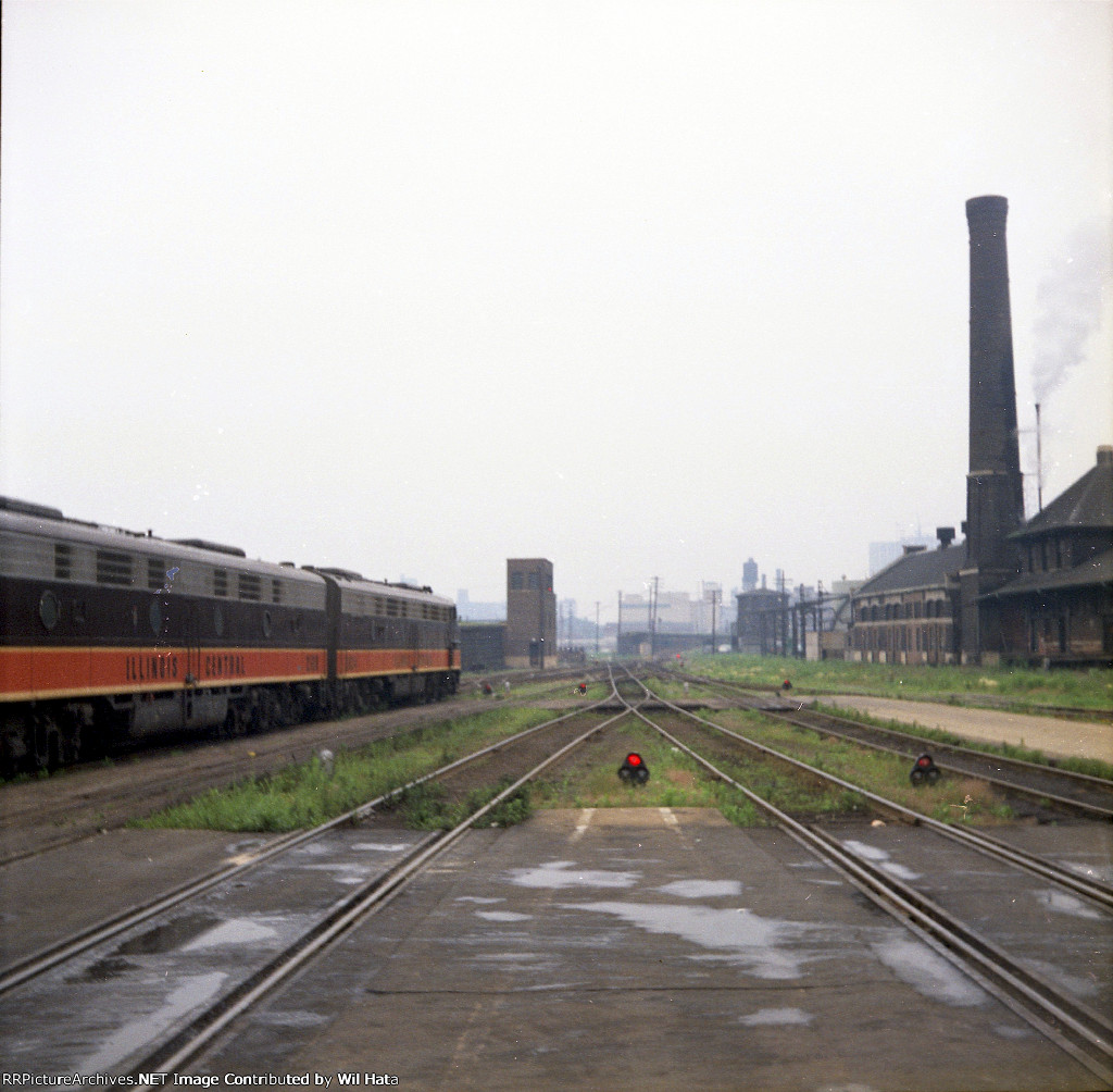 E-Units At Central Station